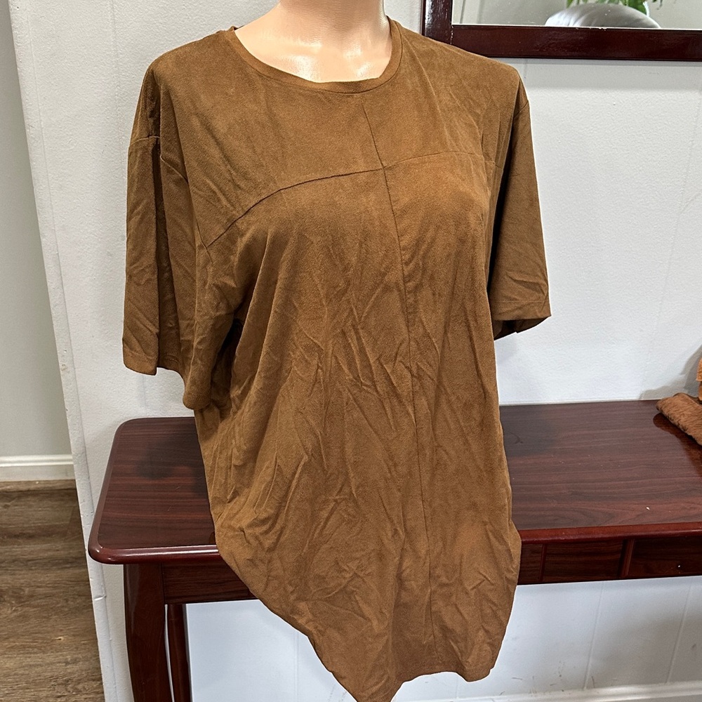 Women's Relaxed Suede-Look Brown Top